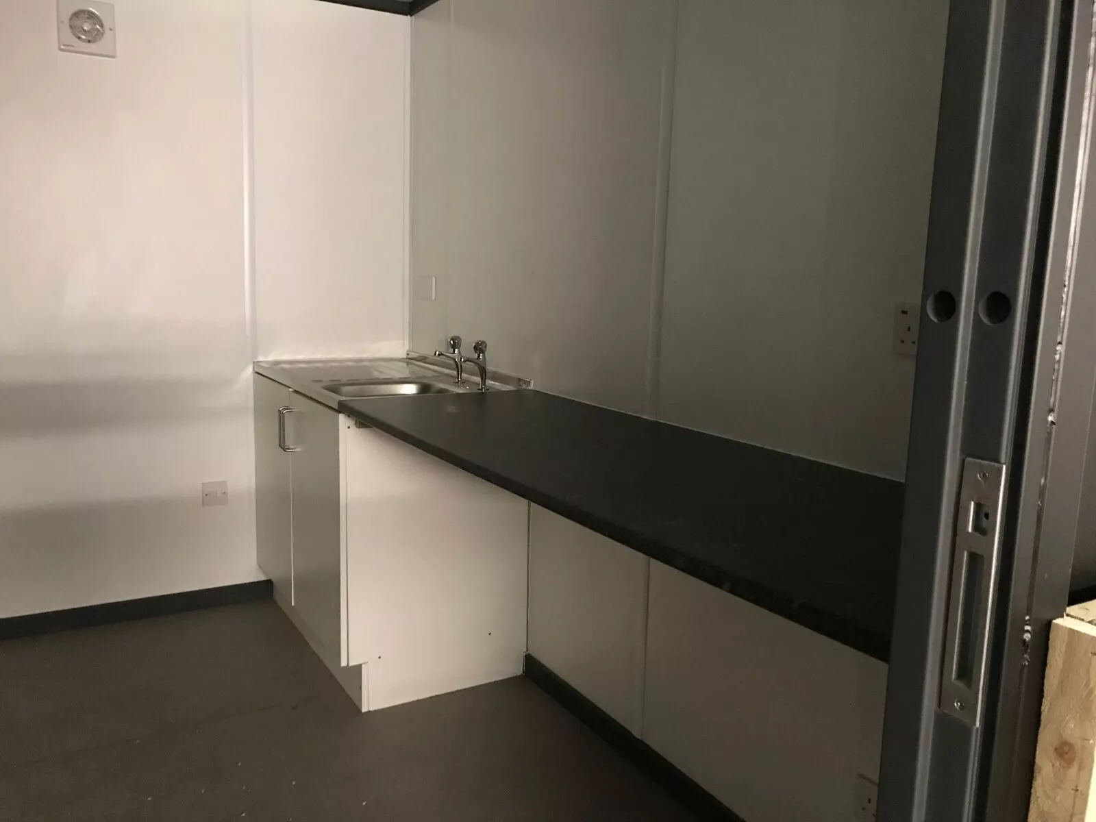 10ft x 8ft Cladded Food/Drink Outlet Shipping Containers view 6