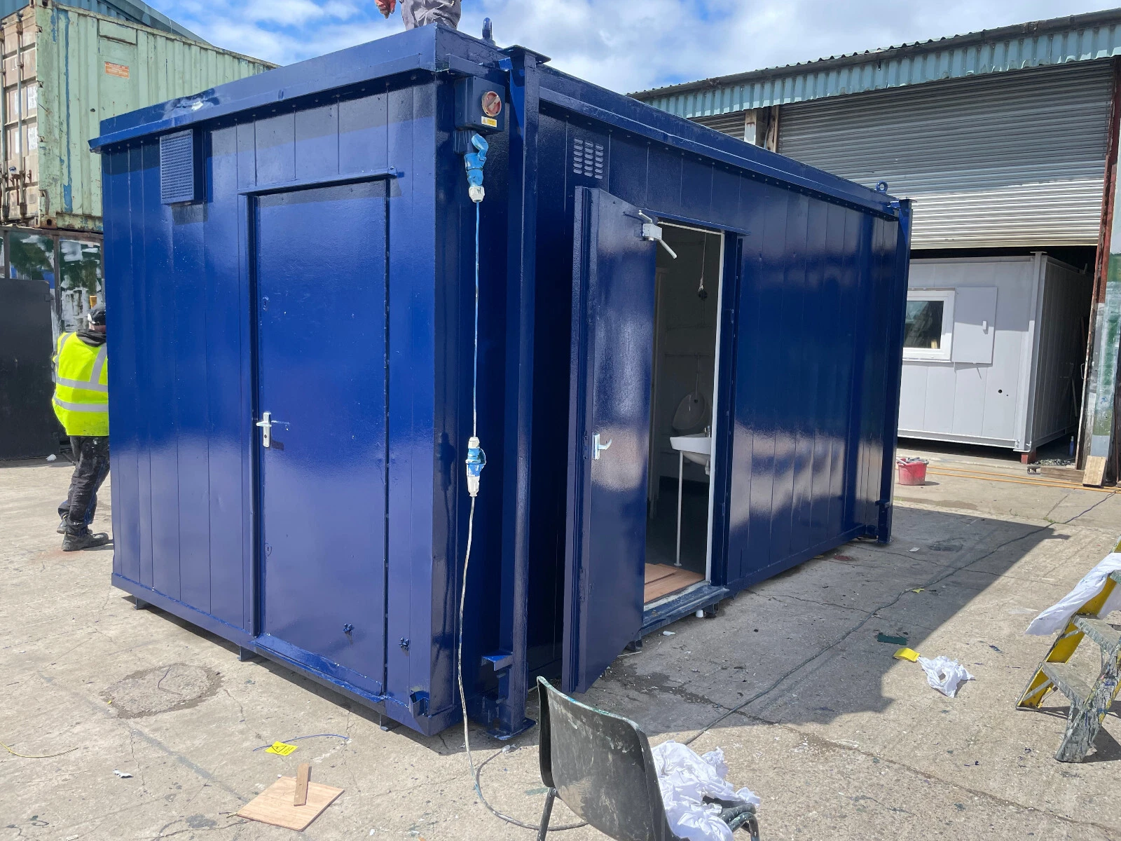 3+1 Steel Toilet Cabin 16Ft x 9Ft
