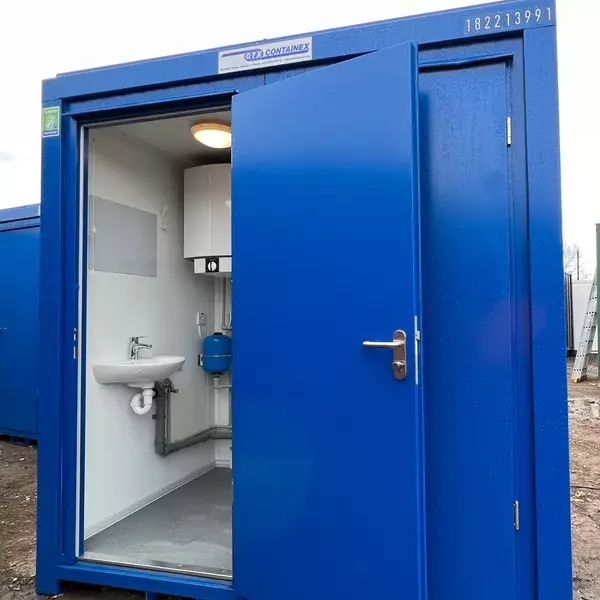 8Ft x 5Ft Mains Toilet/Shower view 4