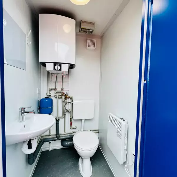 8Ft x 5Ft Mains Toilet/Shower view 7