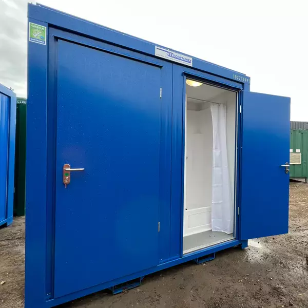 8Ft x 5Ft Mains Toilet/Shower view 8