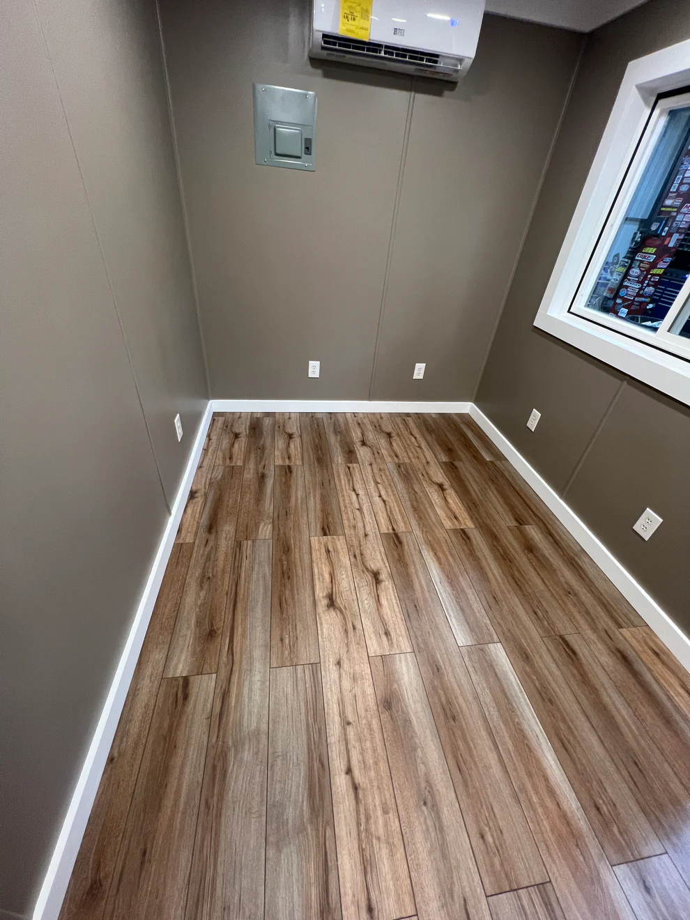 Container Home view 14